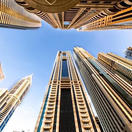 Small Budget Rooms For 'Girls' Only In Dubai, Marina Exteriör bild