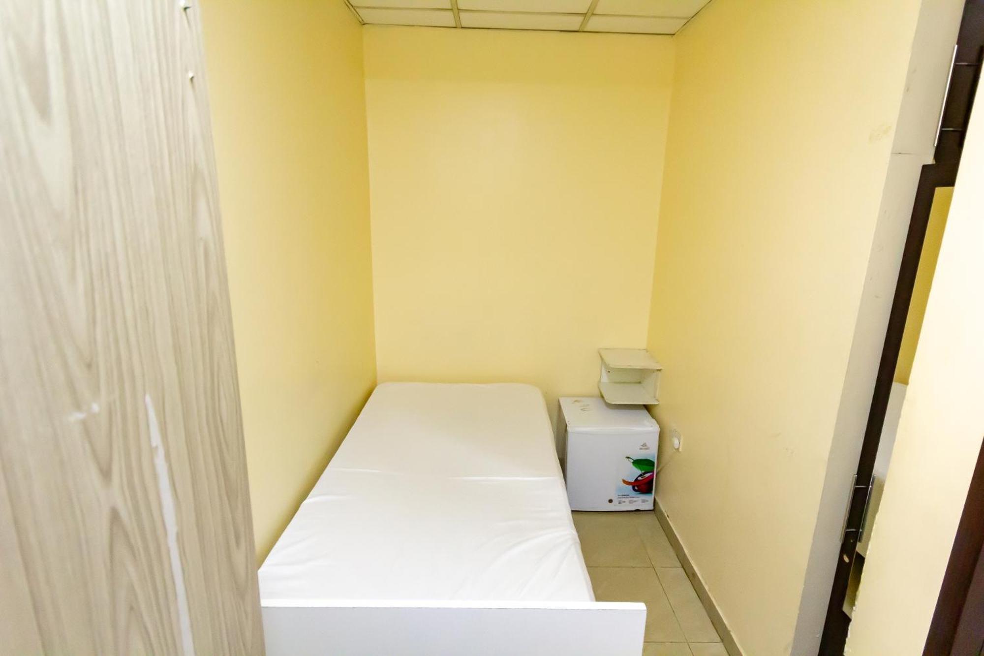 Small Budget Rooms For 'Girls' Only In Dubai, Marina Exteriör bild